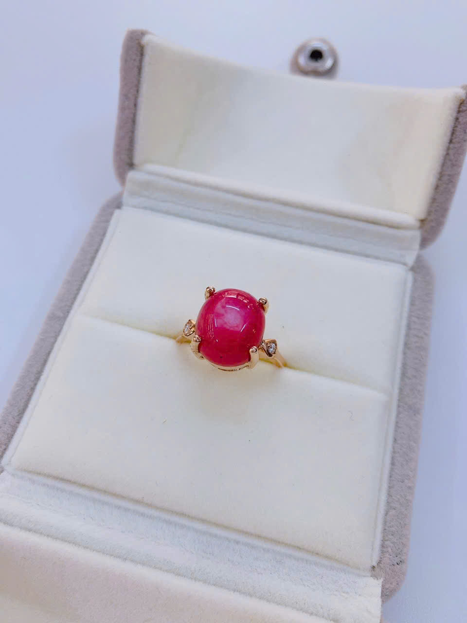 Nhẫn vàng 10K đính Ruby